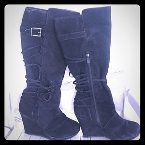 Dollhouse Black Wedge Boots